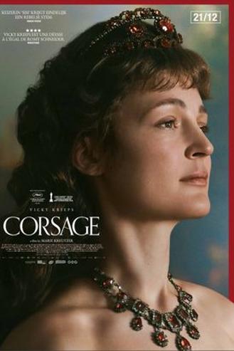 CORSAGE