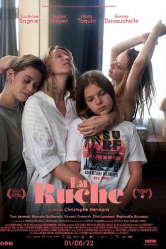 LA RUCHE